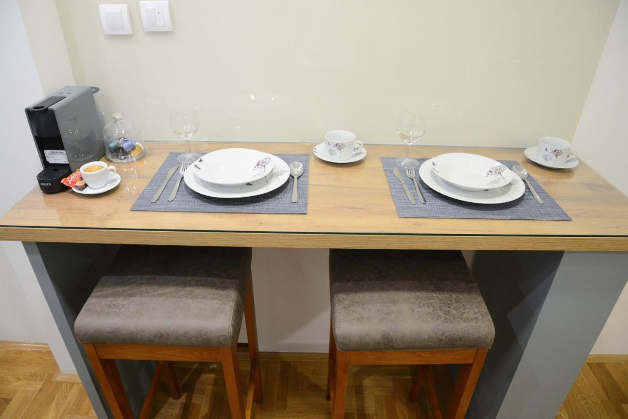Anna Apartment Újvidék Kültér fotó