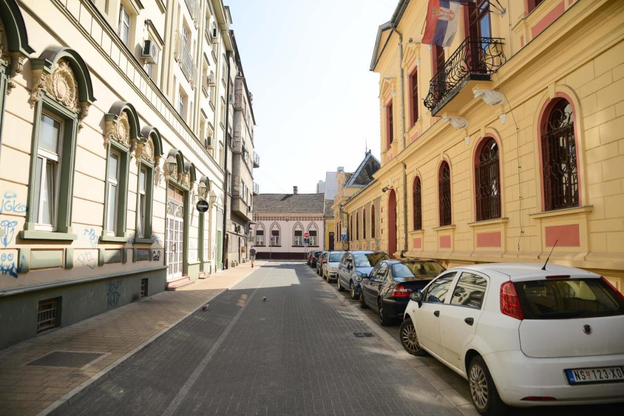 Anna Apartment Újvidék Kültér fotó